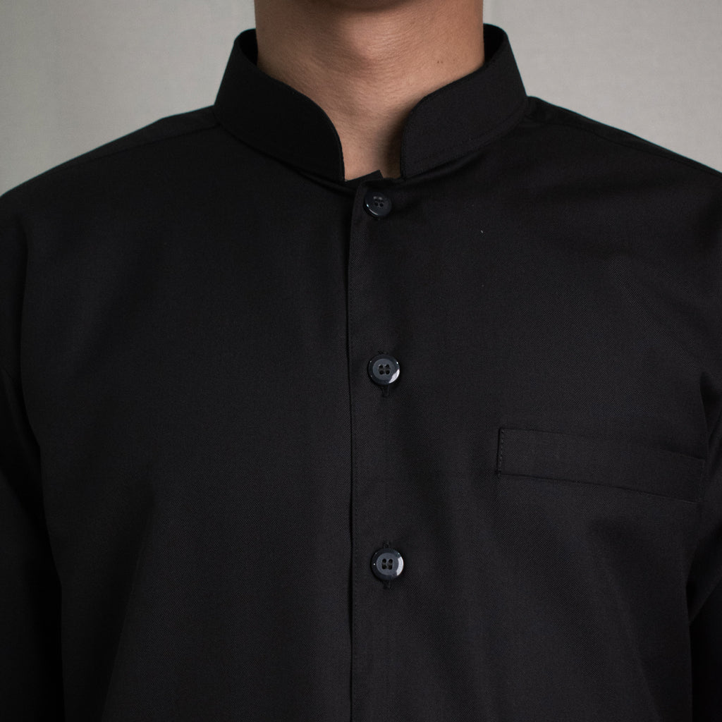 Qomar Cuff Semiwool Black