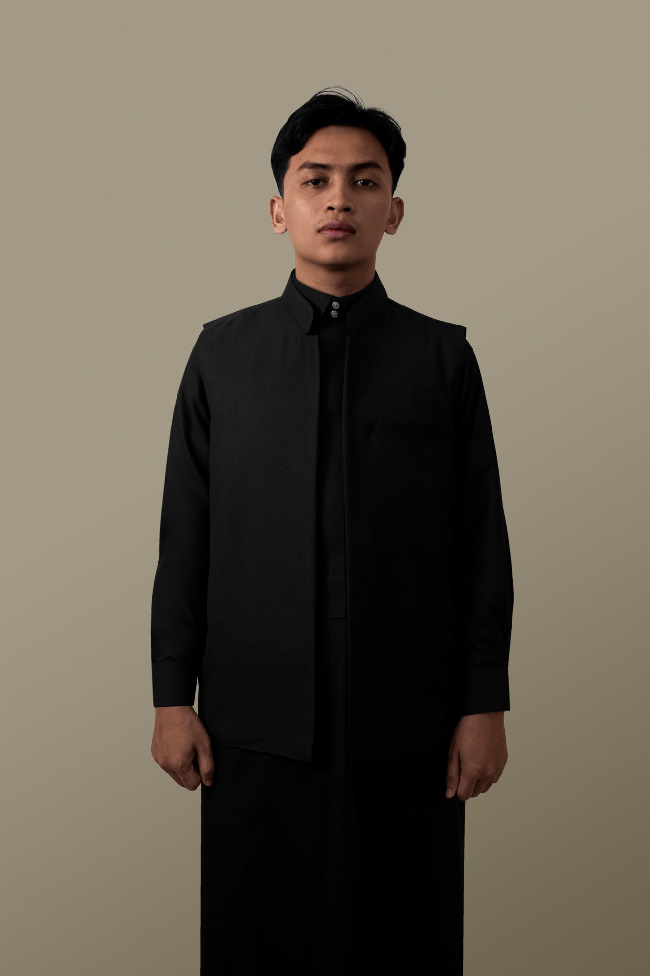 Vest Outer Reguler - Black