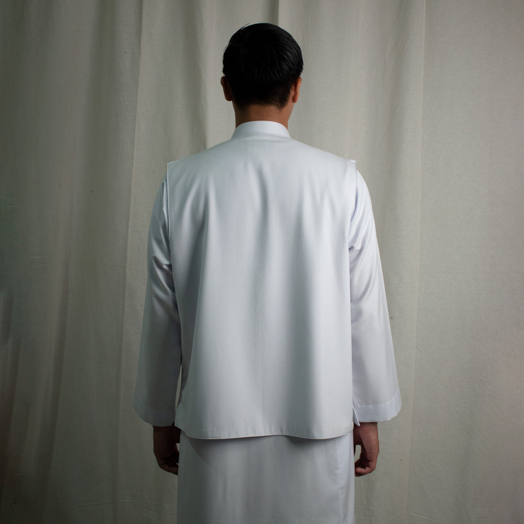 Vest Outer Collarless - White