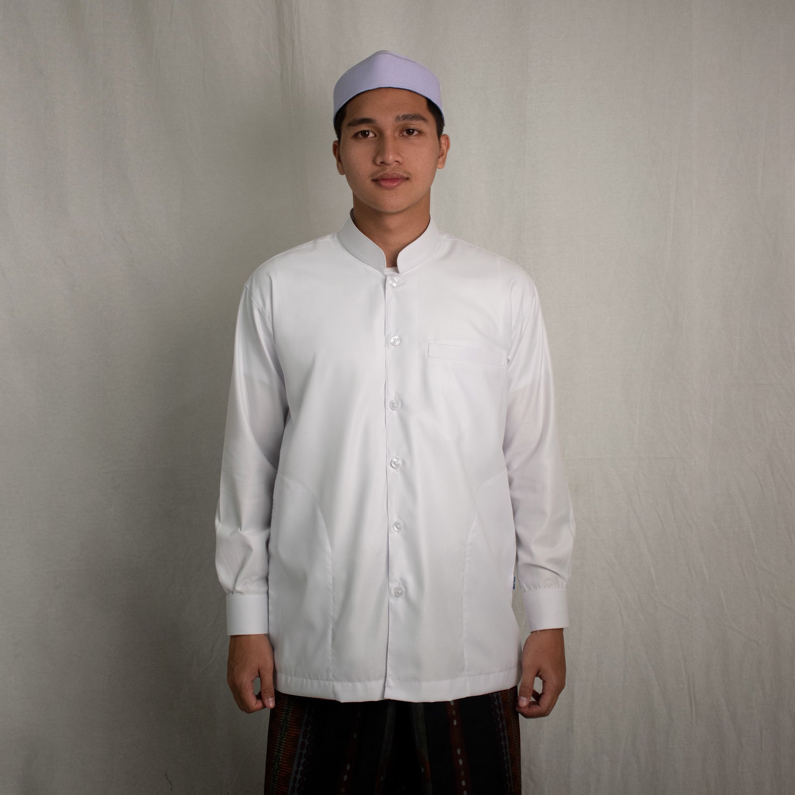 Qomar Cuff Cotton FD White