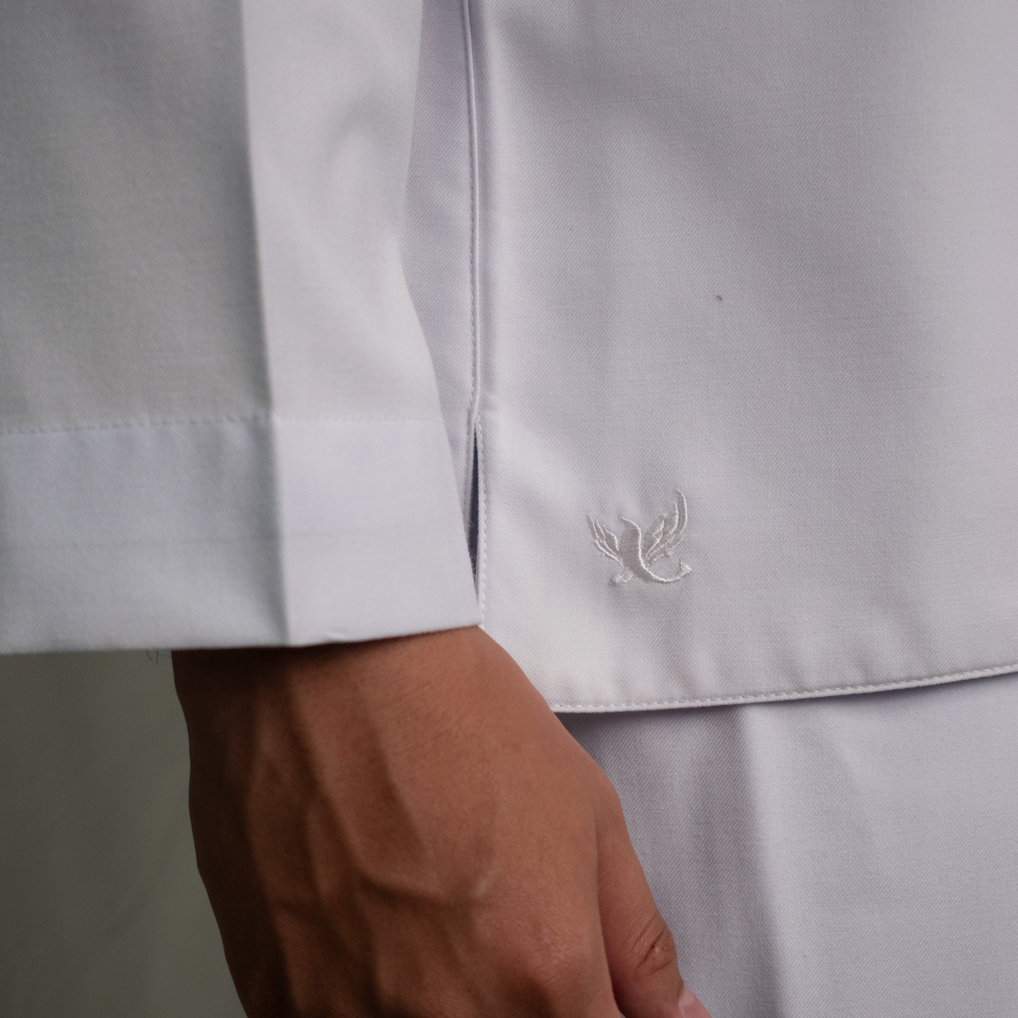 Vest Outer Collarless - White