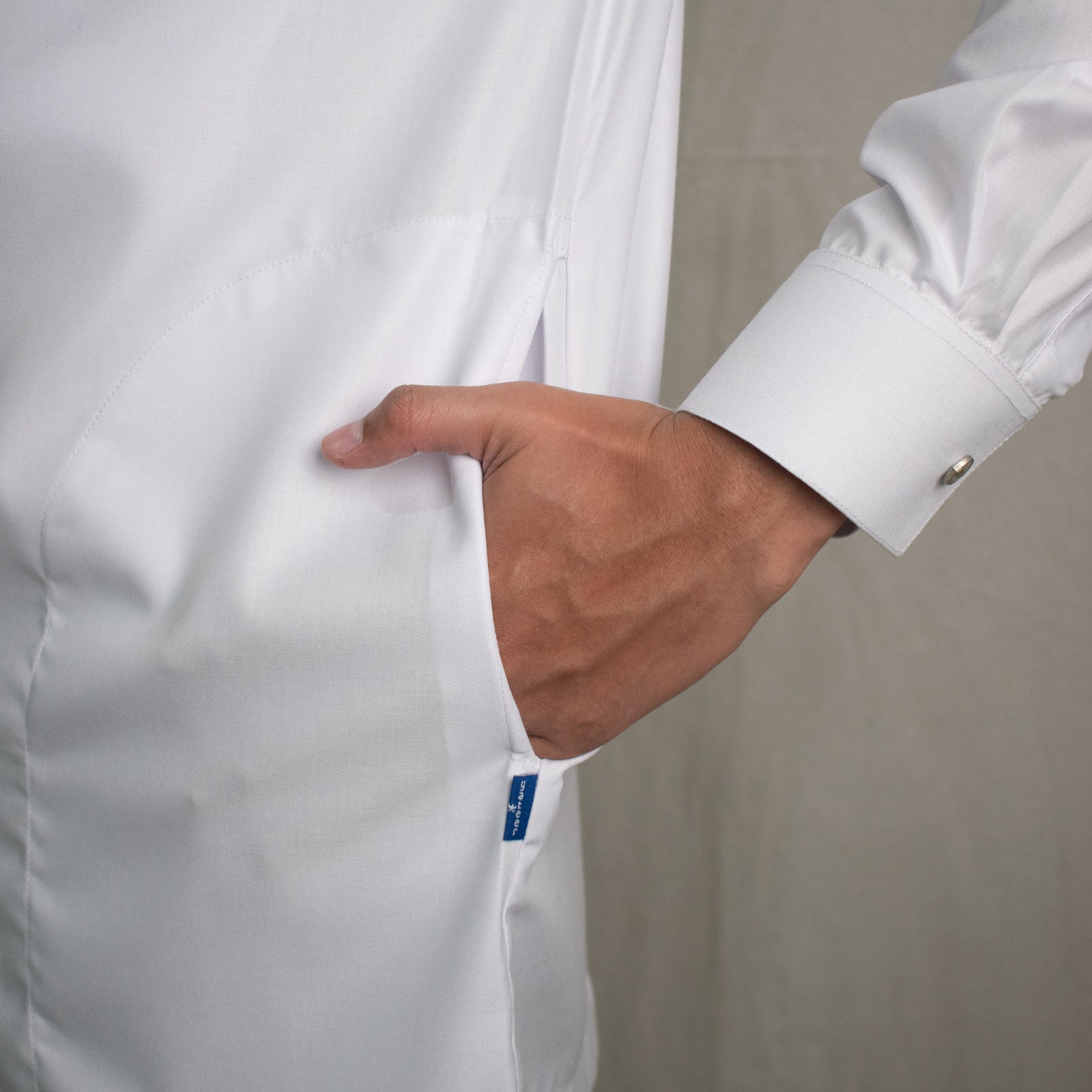 Qomar Cuff Cotton FD White